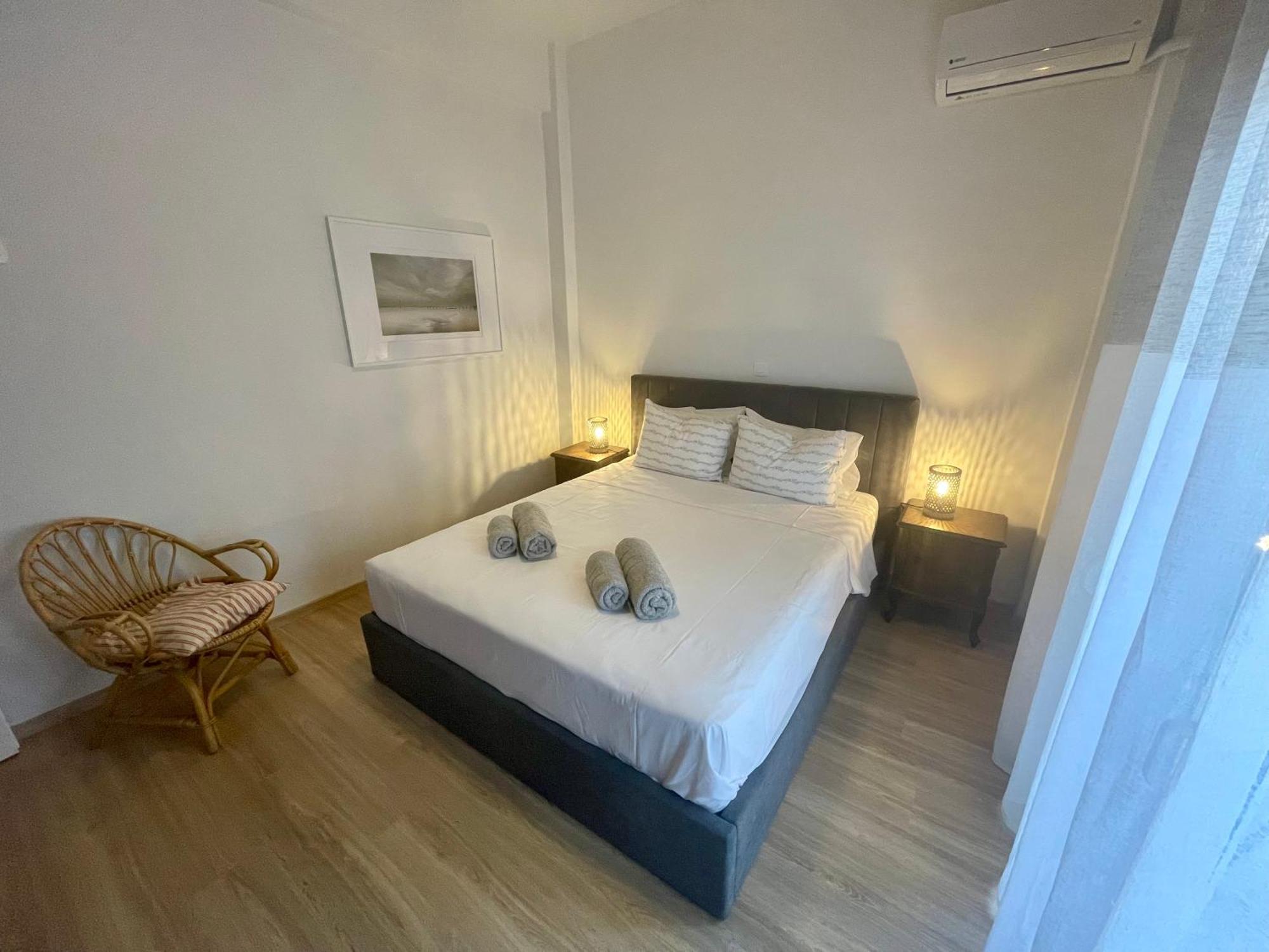 Stella'S Petite Boite Apartment Rafina  Exterior photo